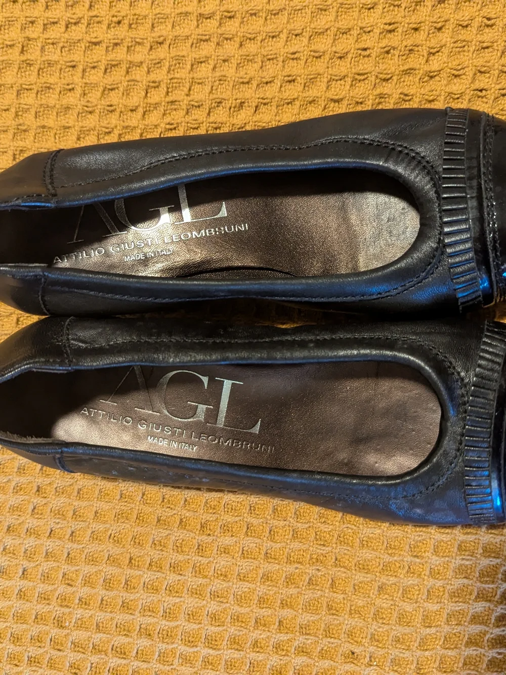 AGL ATTILIO GIUSTI LEOMBRUNI ITALY WOMENS FLATS HEELS LEATHER SHOES SIZE 36/5.5